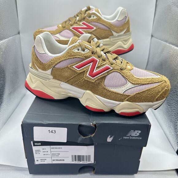 New Balance 9060 Great Plains True Red Shoes | Men’s 5.5 Women’s 7 US | GC9060VD main image 4